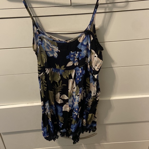 Volcom floral romper - Picture 4 of 4